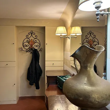 Appartement Borgo San Jacopo 8 Florence