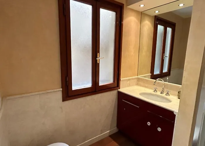 Lägenhet Borgo San Jacopo 8